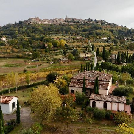 Villa Il Palazzo Dei Diavoli Montepulciano Stazione Exterior foto