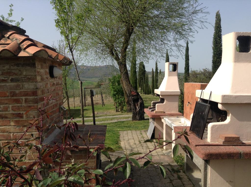 Villa Il Palazzo Dei Diavoli Montepulciano Stazione Exterior foto