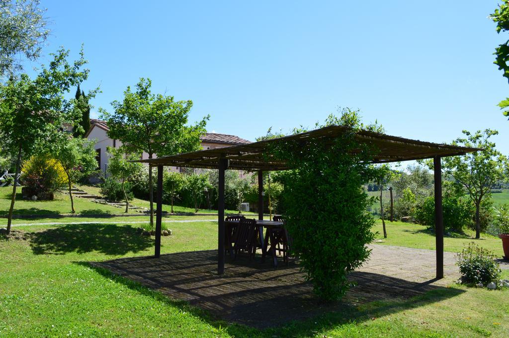 Villa Il Palazzo Dei Diavoli Montepulciano Stazione Exterior foto