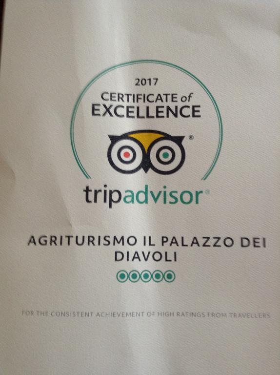 Villa Il Palazzo Dei Diavoli Montepulciano Stazione Exterior foto