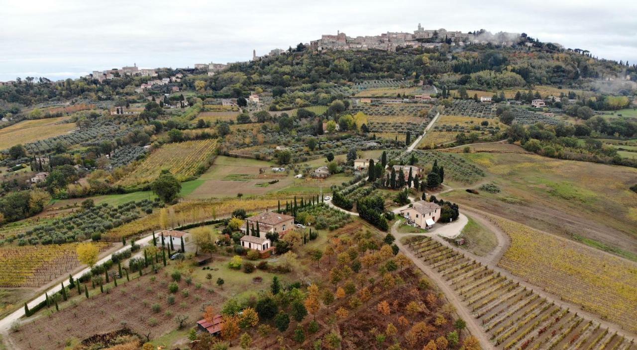 Villa Il Palazzo Dei Diavoli Montepulciano Stazione Exterior foto
